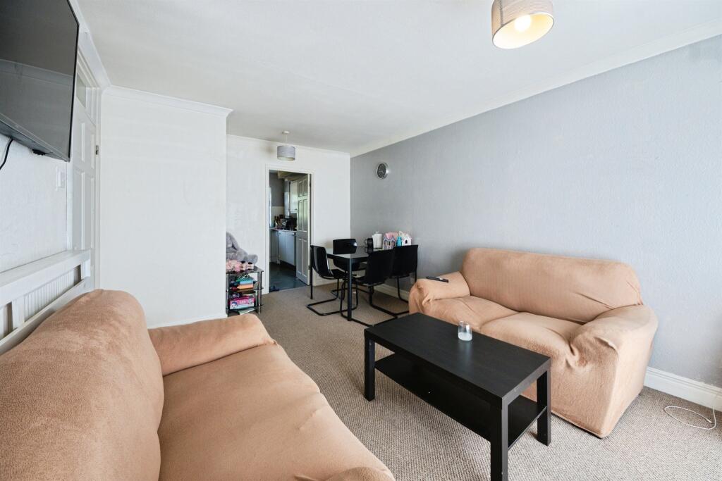 Additional image 3 of Greenland Rise, Solihull