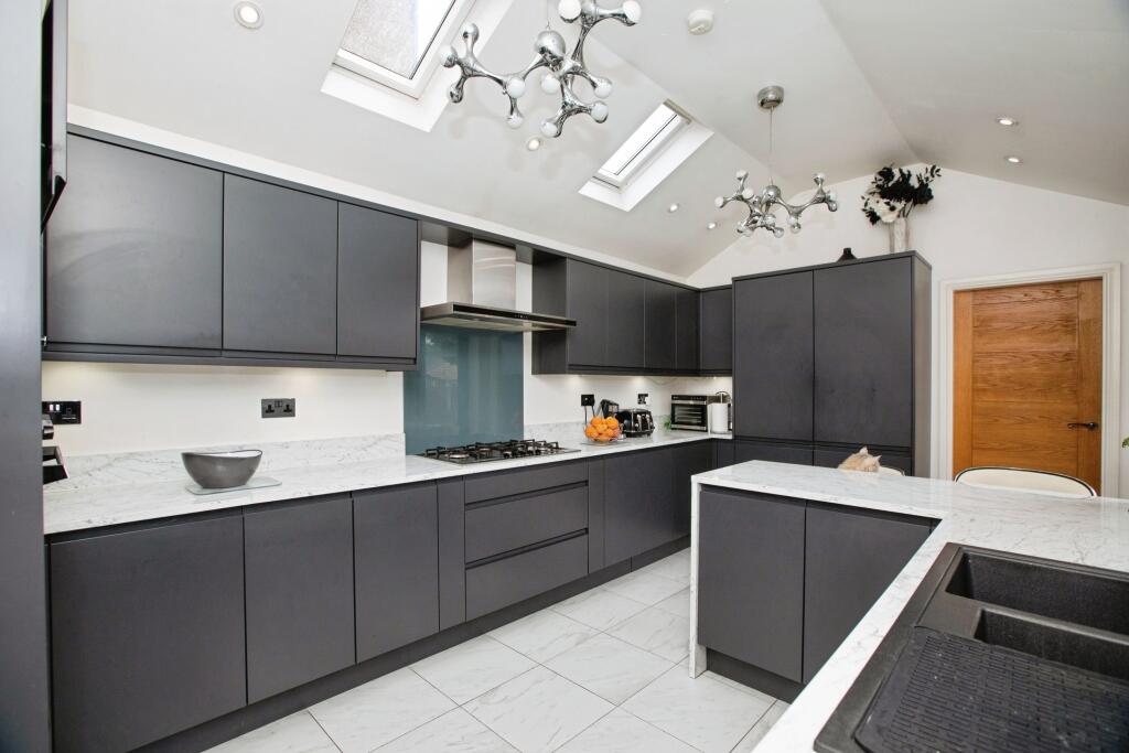 Additional image 6 of Swaledale Avenue, Burnley, BB10