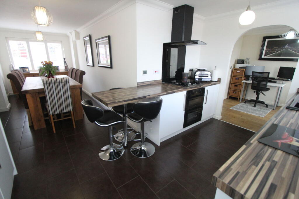 Additional image 3 of Taylor Way, TIVIDALE, Oldbury, B69 1JP