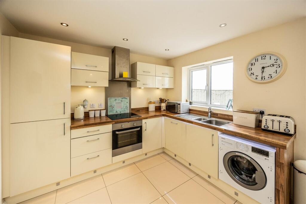 Additional image 35 of Old Mill Dam Lane, Queensbury, Bradford