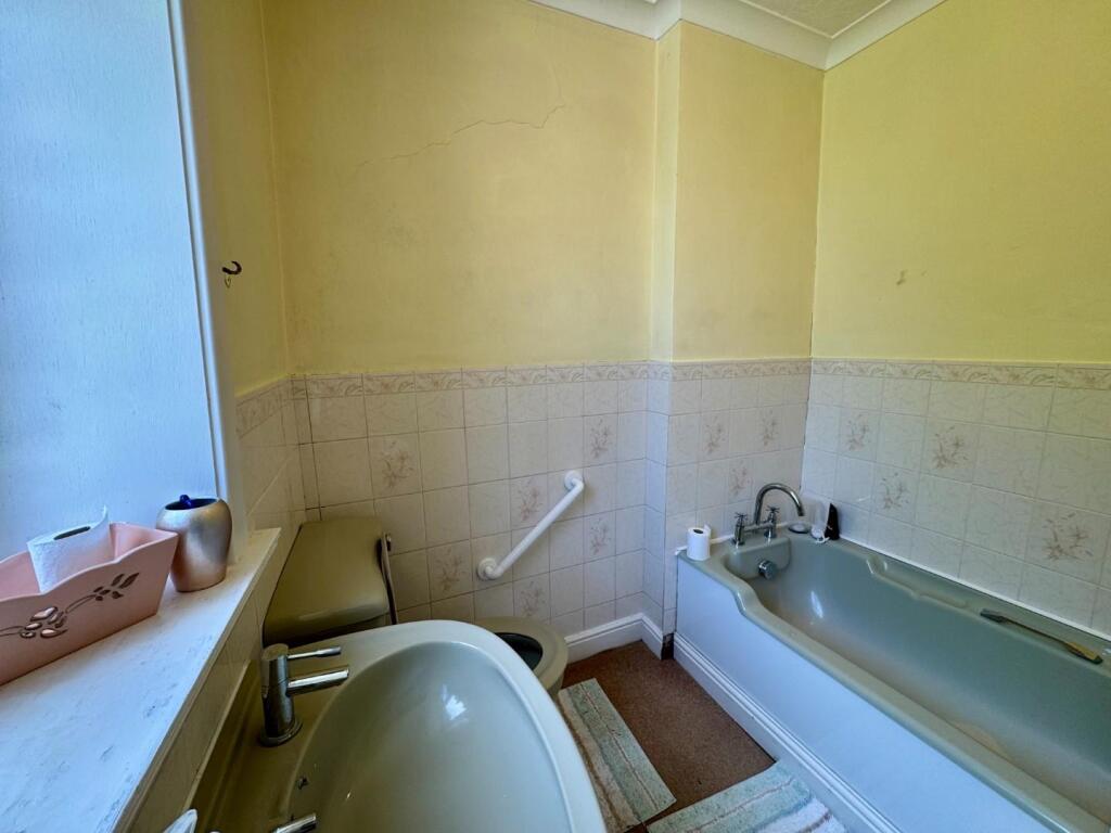 Additional image 8 of Green Terrace, Worsthorne-With-Hurstwood