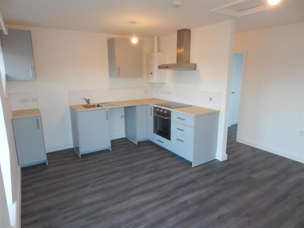 Additional image 8 of Cherry Tree Walk, Redditch