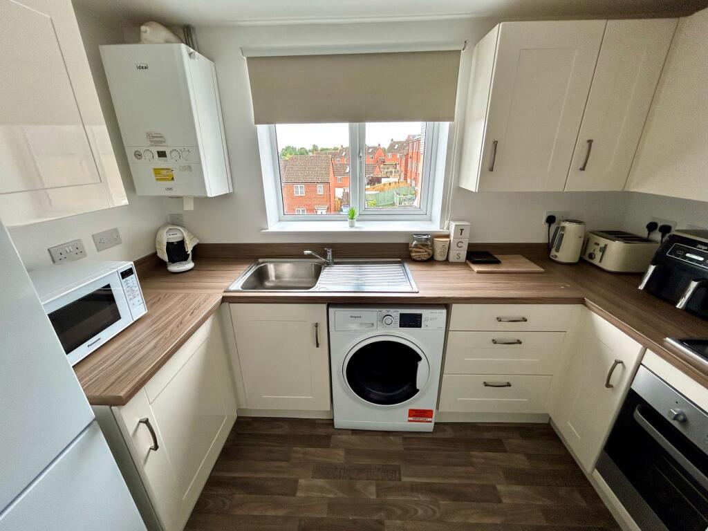 Additional image 5 of Shackleton Road, Yeovil, BA21