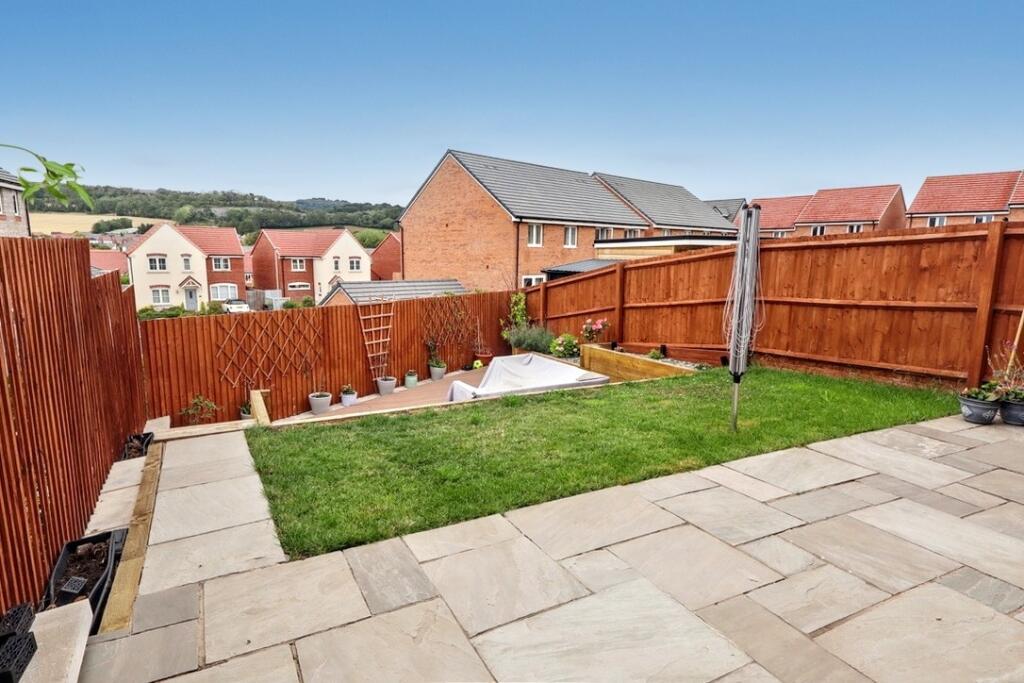 Additional image 13 of Edge of Wells