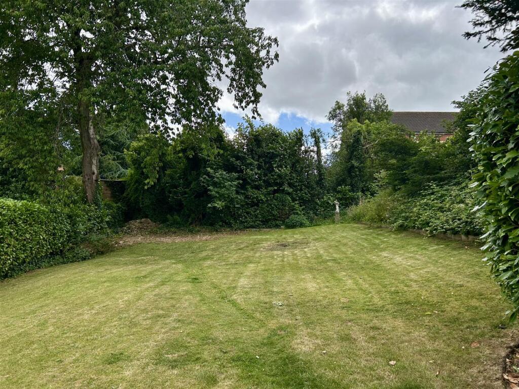 Additional image 28 of The Drive, Halesowen