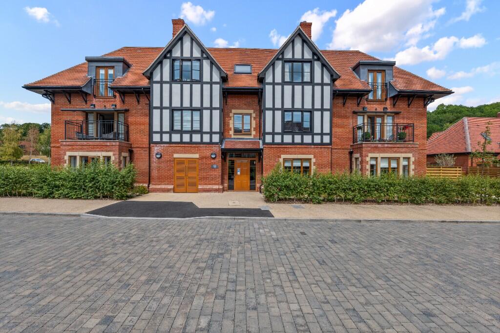 Additional image 39 of 7 Austin House, Woodland Drive, Great Alne  B49