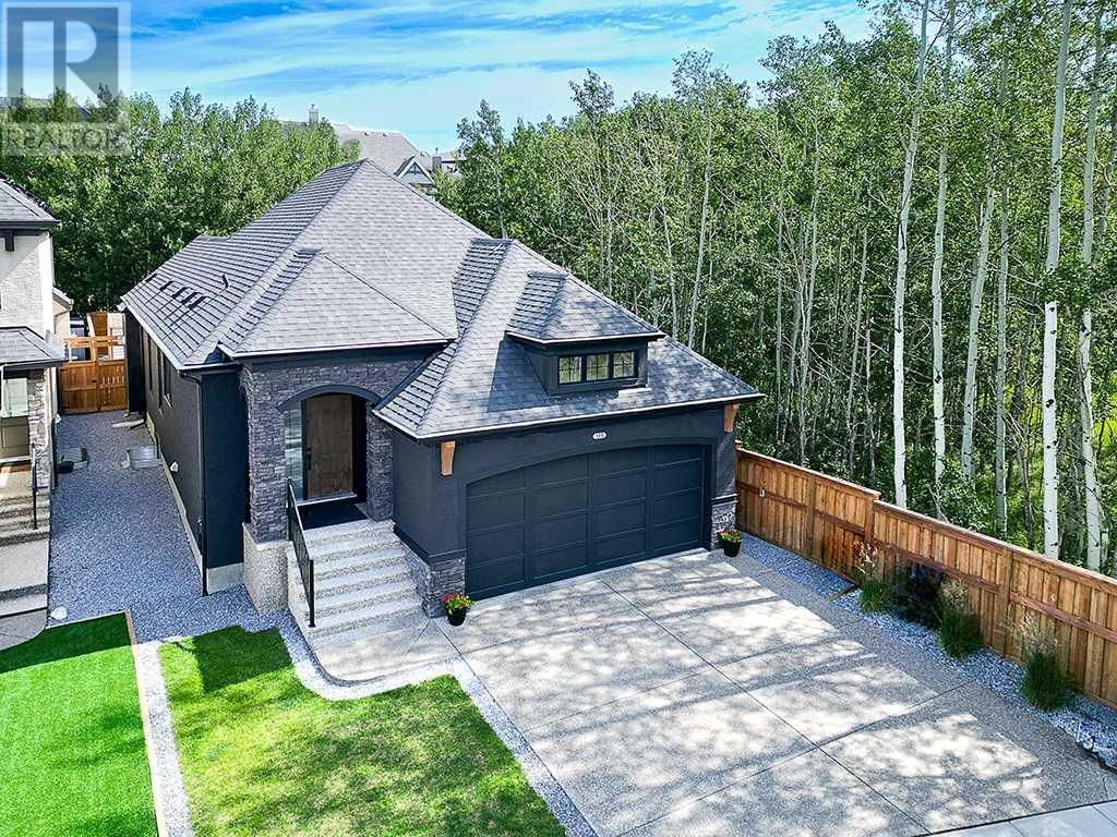 125 Rockyvale Green NW|Calgary, Alberta T3G0G4