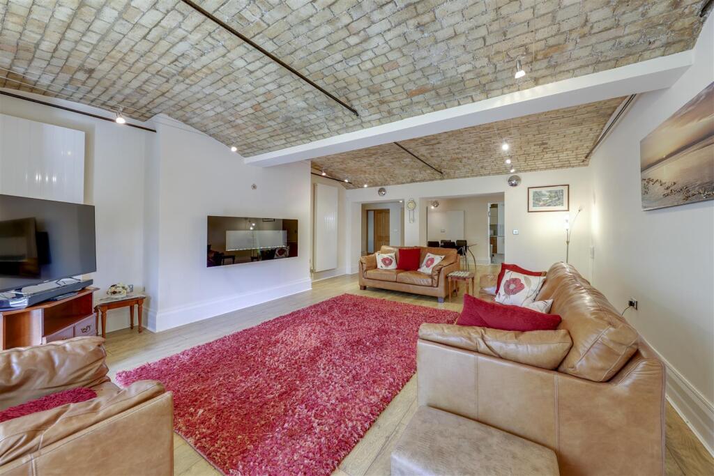 Additional image 7 of Lea Bank Hall, College Lane, Rawtenstall, Rossendale - Incredible, Spacious Apartment In Unique, Exclusive Gated Setting