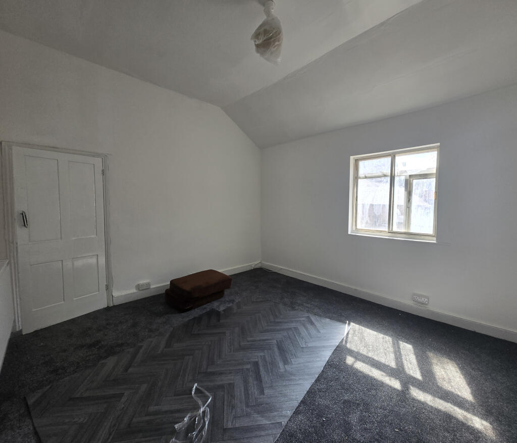Additional image 5 of Bearwood Road, Smethwick, West Midlands, B66