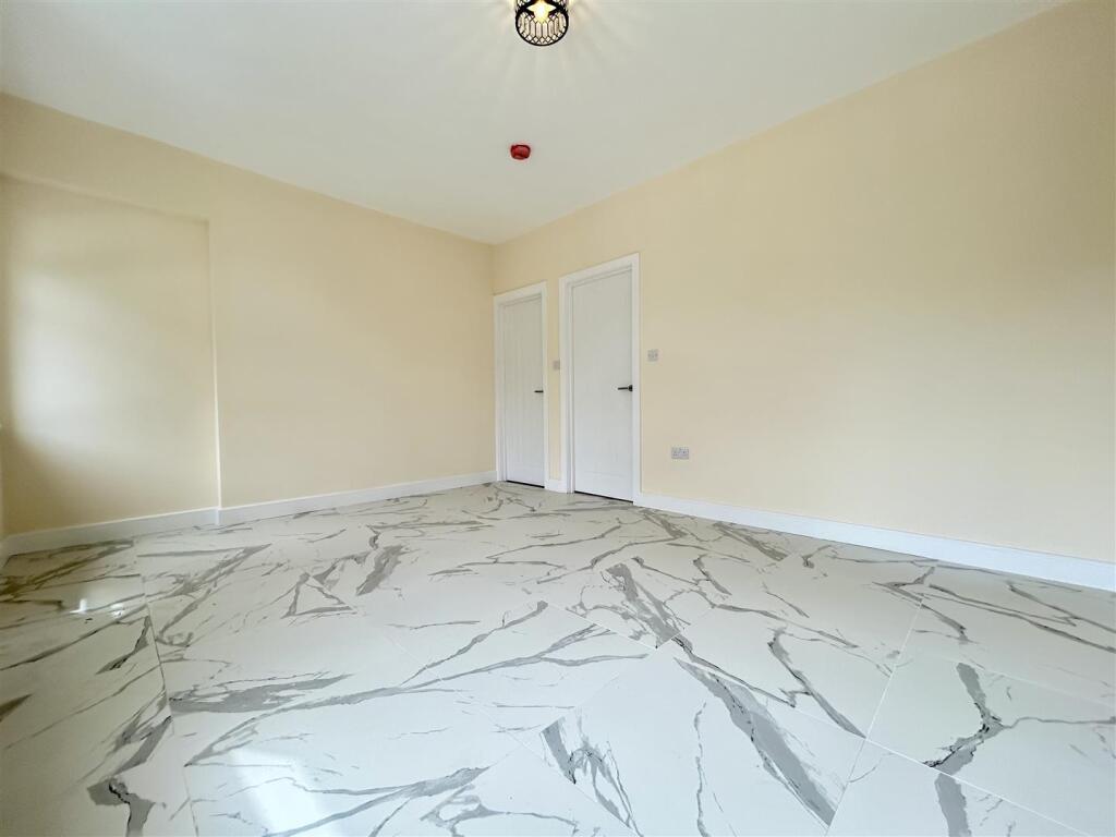 Additional image 26 of Woodman Road, Halesowen