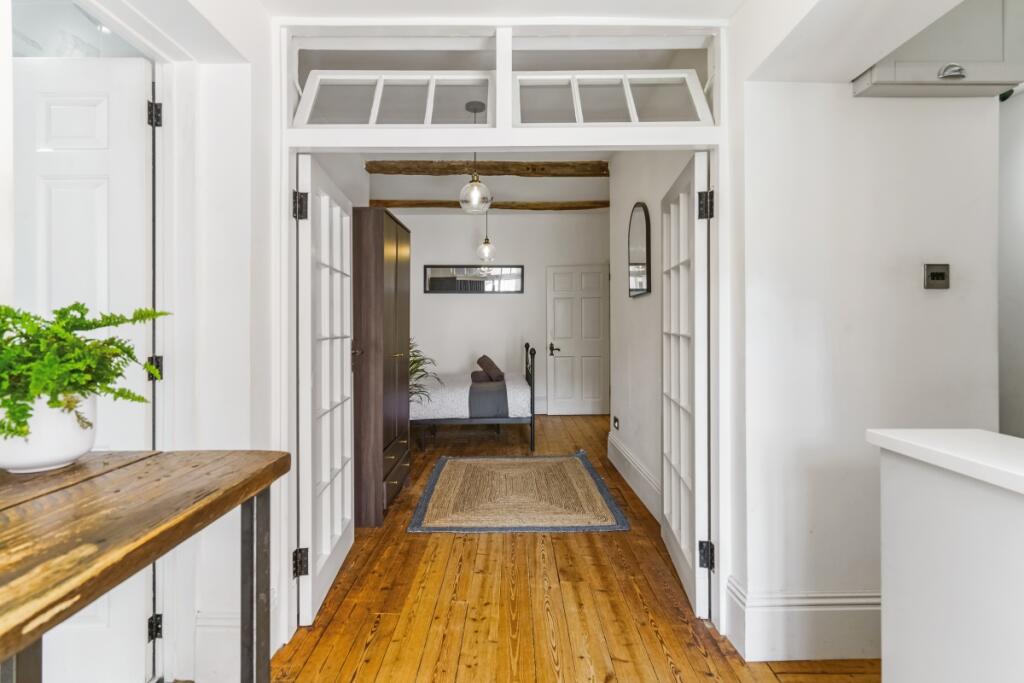 Additional image 9 of High Street, Henley-in-Arden, B95