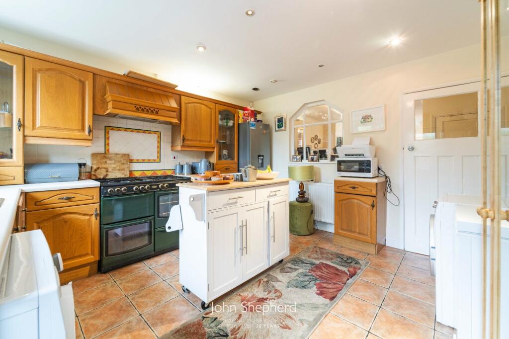 Additional image 3 of Castle Lane, Solihull, West Midlands, B92