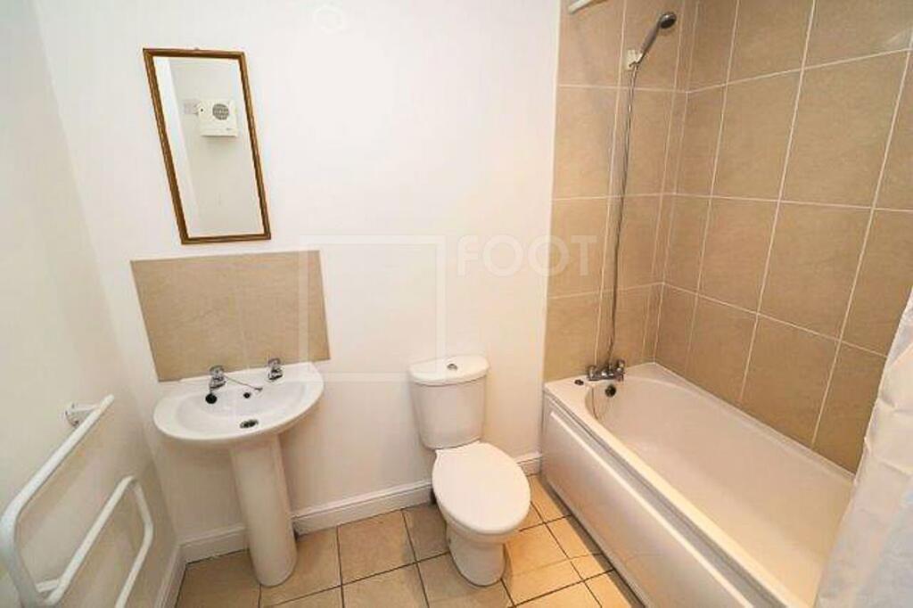 Additional image 10 of Upper Millergate, Georges House, BD1