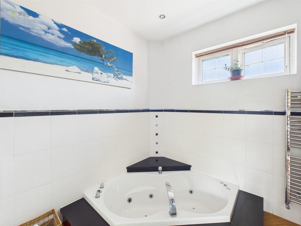 Additional image 19 of Moat Drive, Drayton Bassett