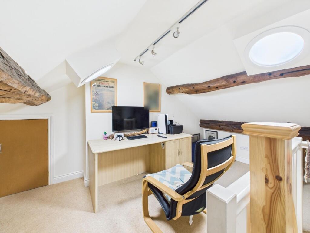 Additional image 14 of Park Road, Bingley