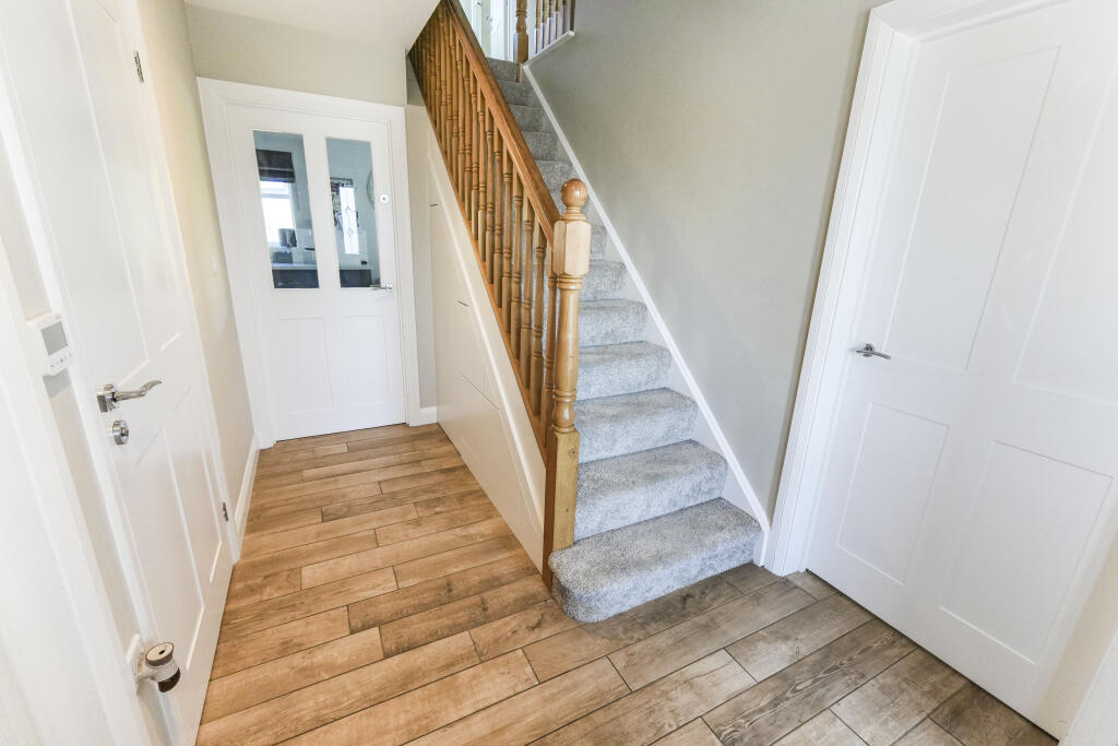 Additional image 6 of Holt Gardens, Studley, B80