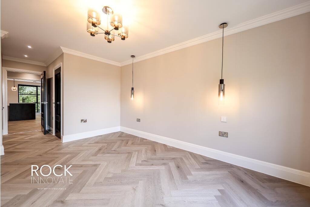 Additional image 12 of Avenue Road, Dorridge, B93