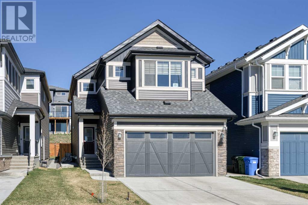 244 Lucas Way NW|Calgary, Alberta T3P1M4