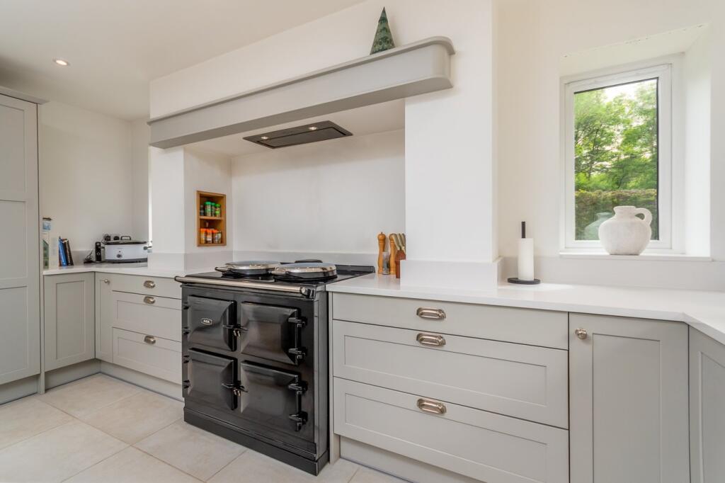 Additional image 8 of Brook End Drive, Henley-in-Arden, B95