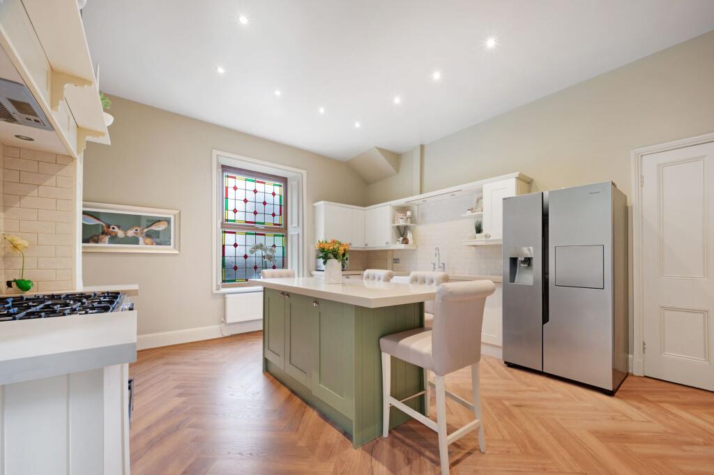 Additional image 14 of Fairview House: Stunning Renovated 6-Bed Period Home with South-Facing Garden & Gym, Moments from Rawtenstall Centre