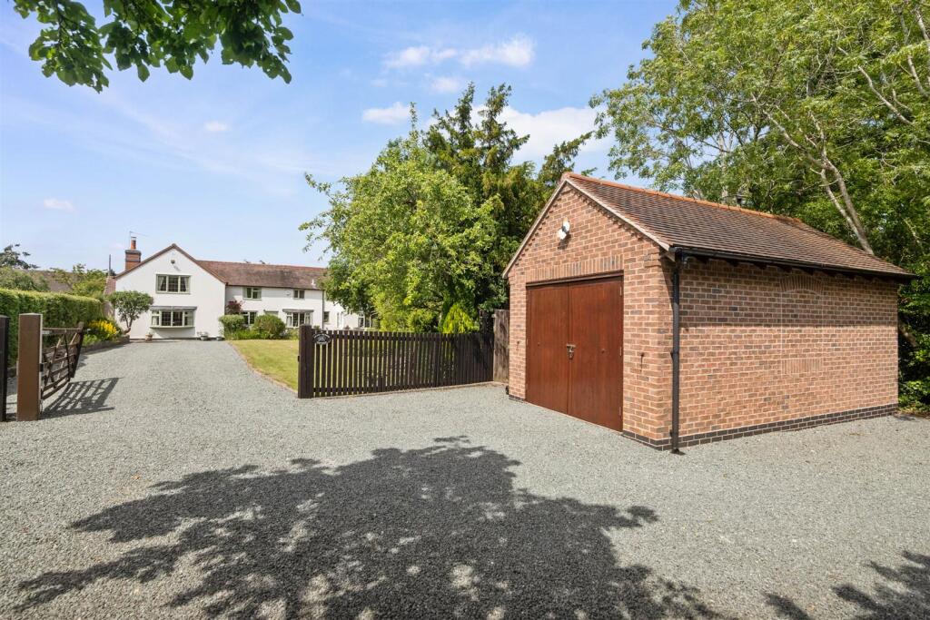 Additional image 21 of Wike Lane, Sambourne,