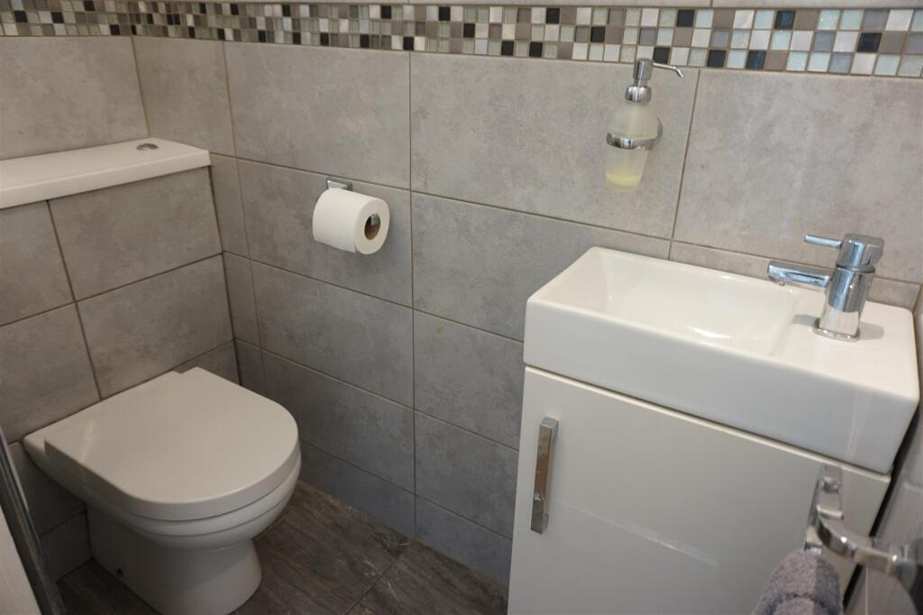 Additional image 15 of Longdon Close, Redditch