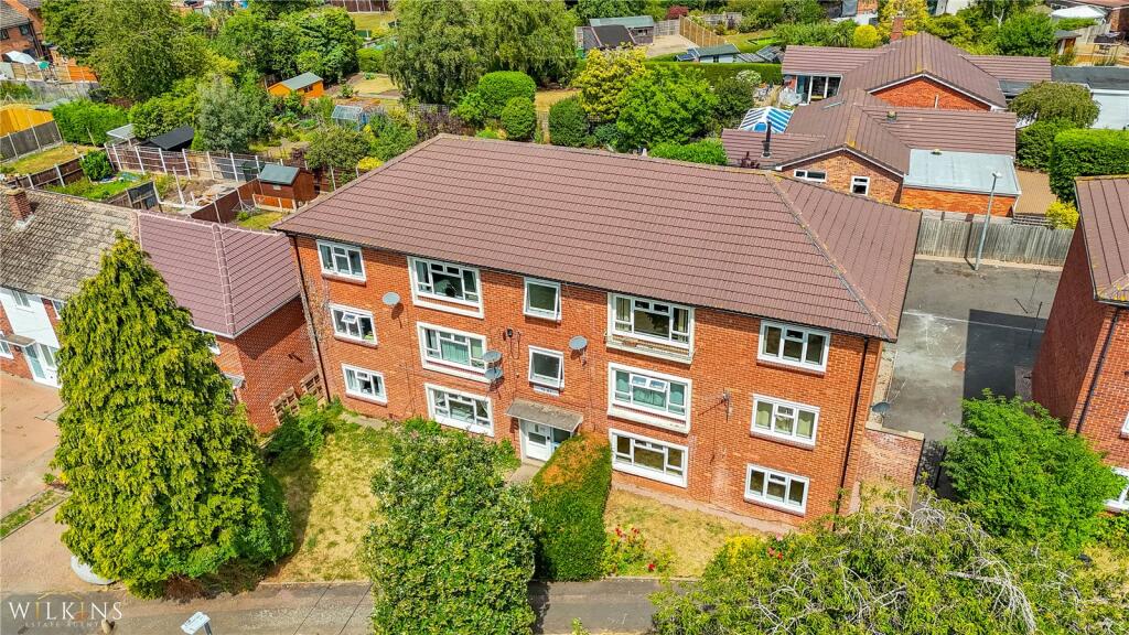 Milton Avenue, Tamworth, Staffordshire, B79