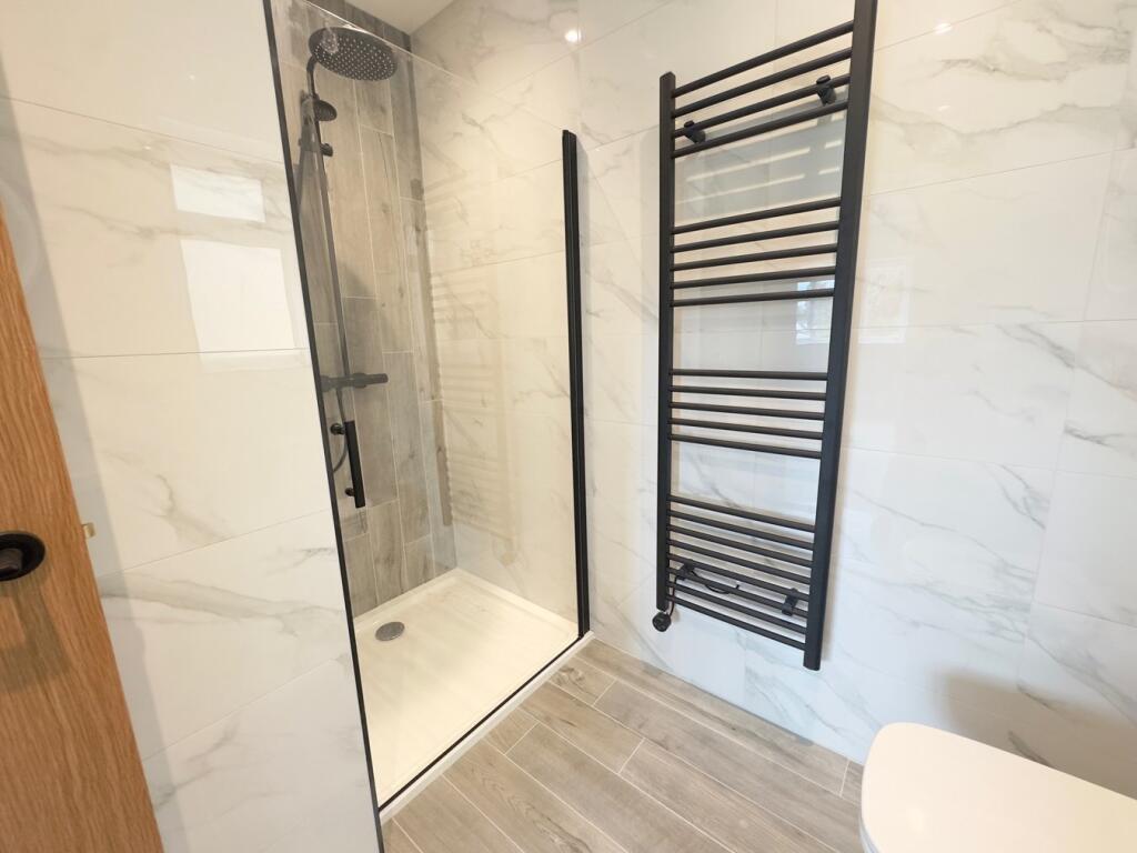 Additional image 24 of Bradford Road, Cottingley, Bingley, BD16