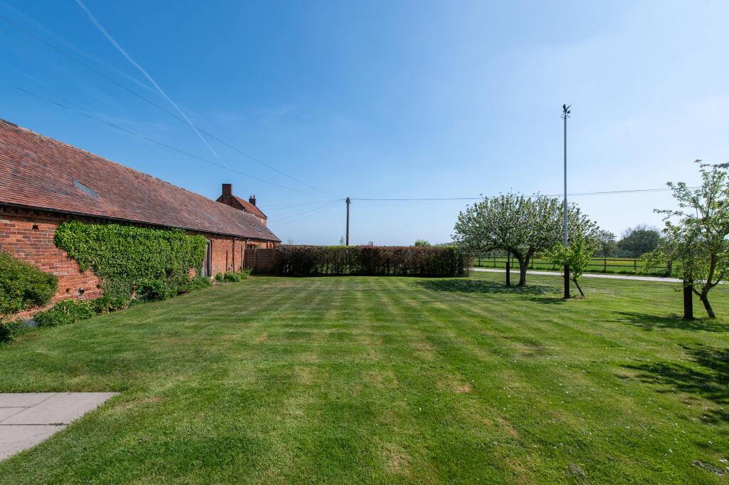 Additional image 25 of Irelands Lane, Henley-in-Arden, Warwickshire, B95