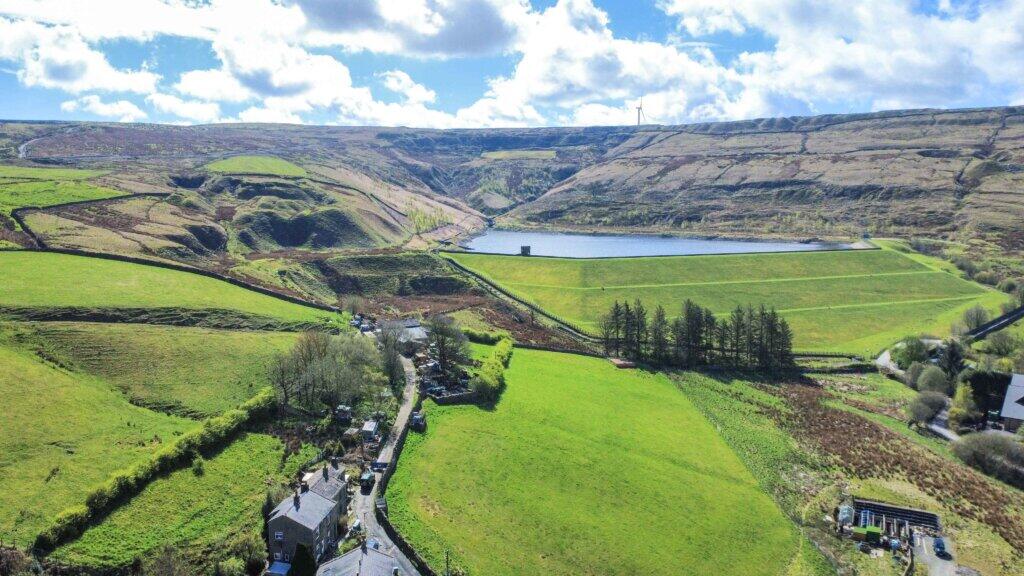 Additional image 55 of Barnside, St Georges Terrace, Cowpe Road, Rossendale