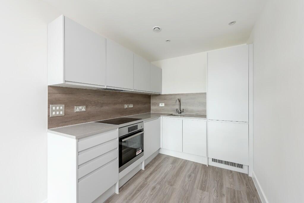 Additional image 8 of 50 The Grain Store, Windsor Bridge Road, Bath, Somerset, BA2 3GQ