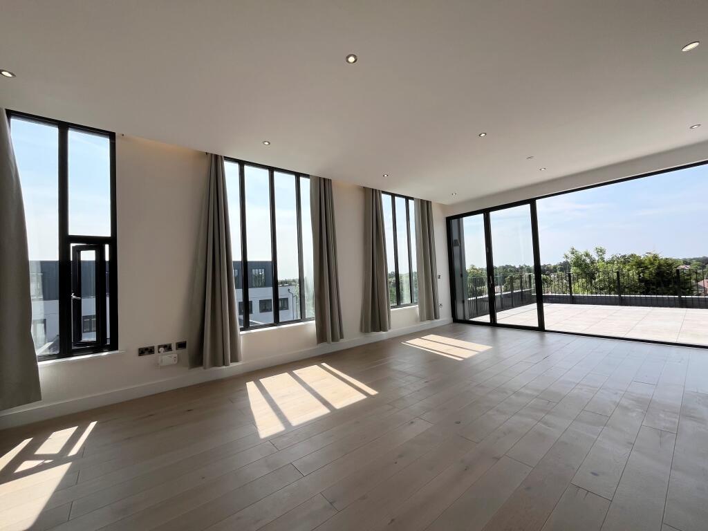 Additional image 14 of Broadoaks, Streetsbrook Road