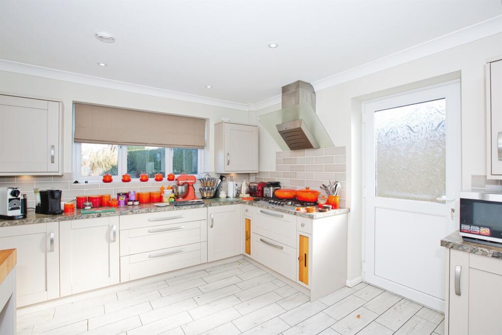 Additional image 2 of Compton Close, Yeovil