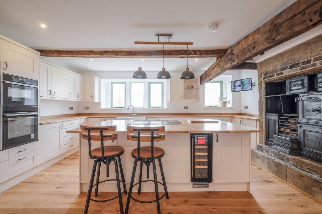 Additional image 3 of Shugden Farm, Roper Lane, Bradford, West Yorkshire, BD13 2NT