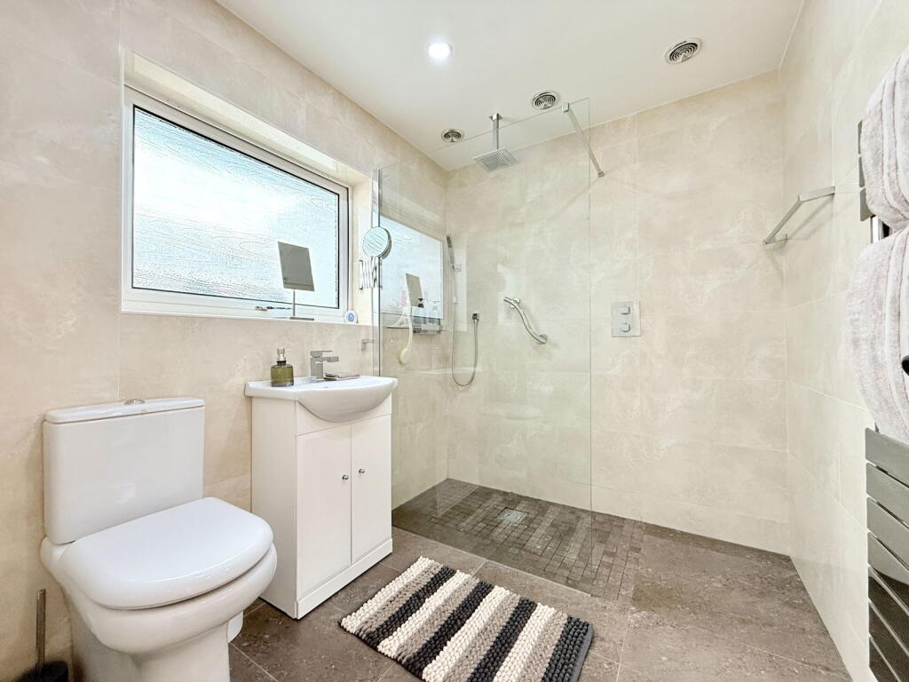 Additional image 14 of Kenway, Hollywood