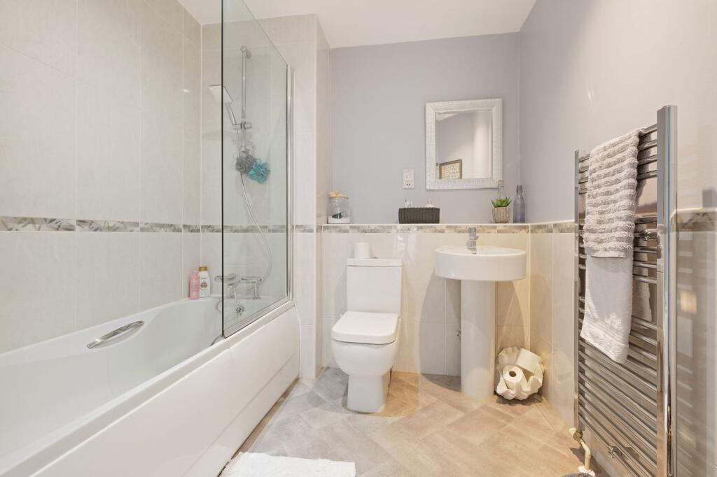 Additional image 14 of Waterside, Shirley, B90