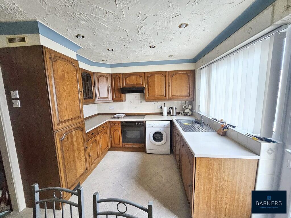 Additional image 5 of Oakway, Birkenshaw