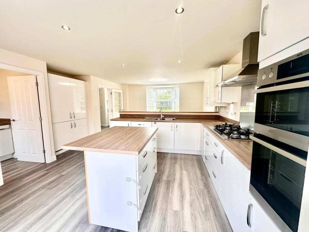 Additional image 5 of Lucas Place, Tamworth