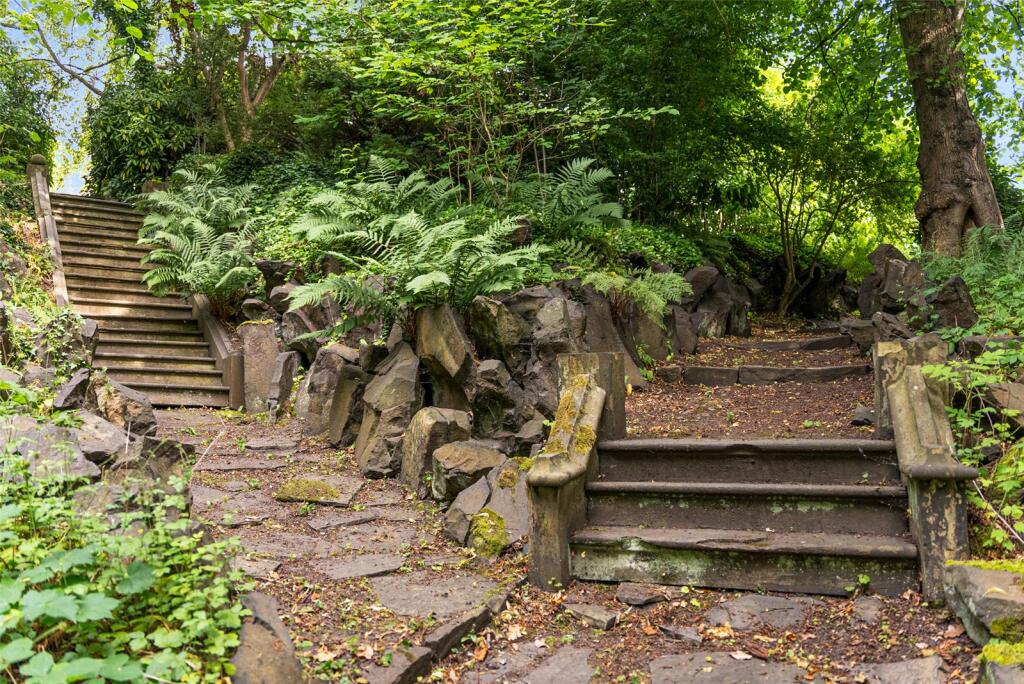 Additional image 21 of Spen Hall, Spen Lane, Gomersal, West Yorkshire