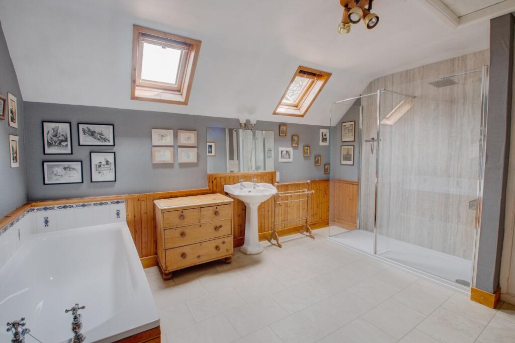 Additional image 21 of Valley Road, Bournheath, Bromsgrove, Worcestershire, B61