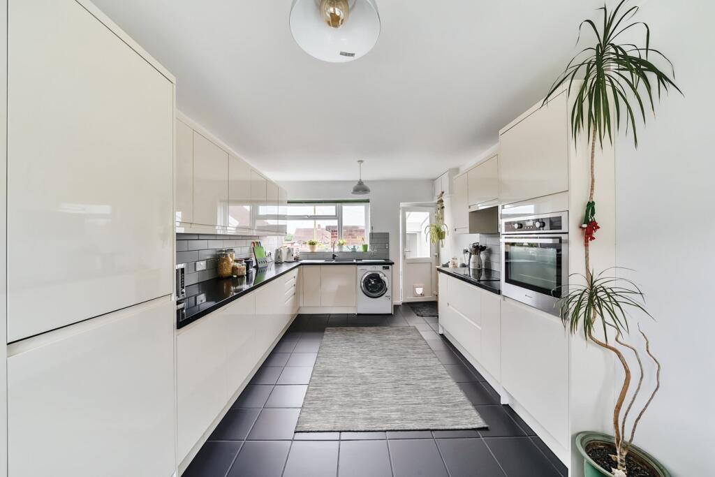 Additional image 6 of Victoria Park, Castle Cary, BA7