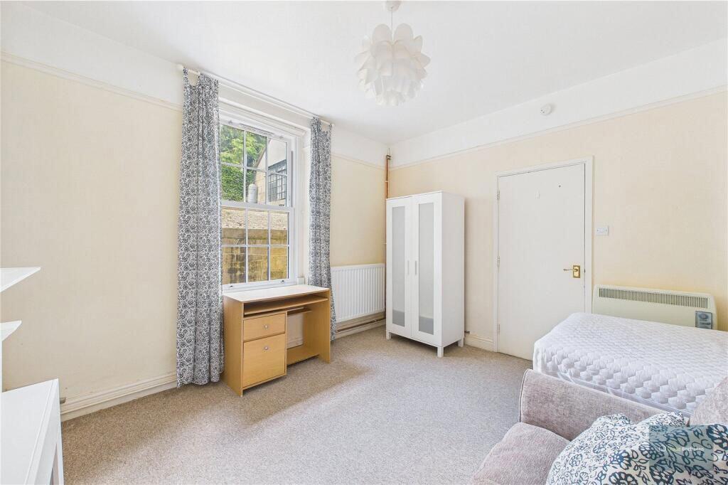 Additional image 6 of 17 Lower Oldfield Park, Oldfield Park, Bath, Somerset, BA2 3HL