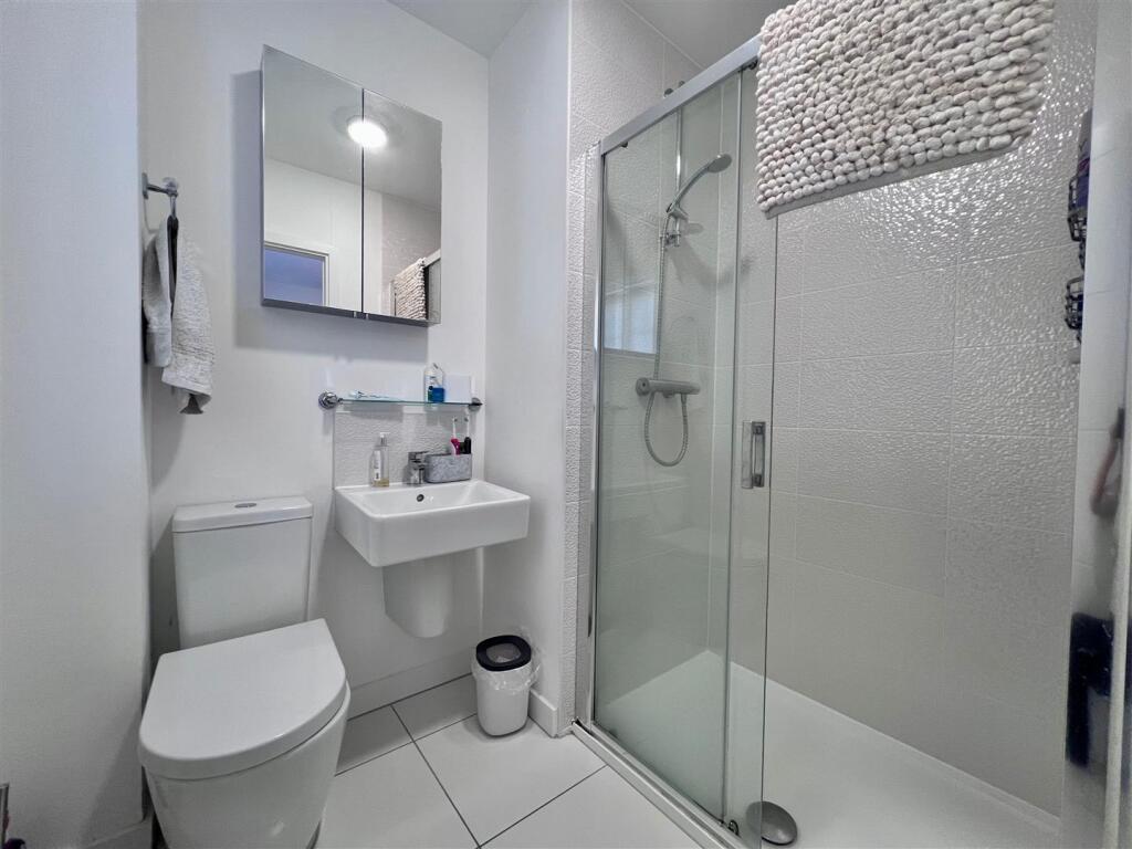 Additional image 19 of Damson Way, Bidford-On-Avon, Alcester