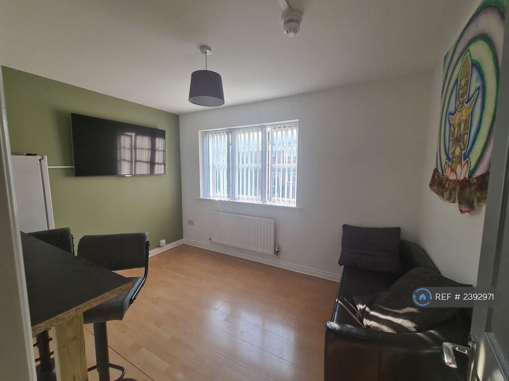 Additional image 4 of Gibson Drive, Smethwick, B66