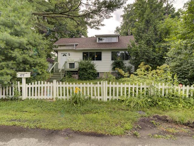 Property image for 177 Rue Glendale|Rosemère, Quebec J7A3P2