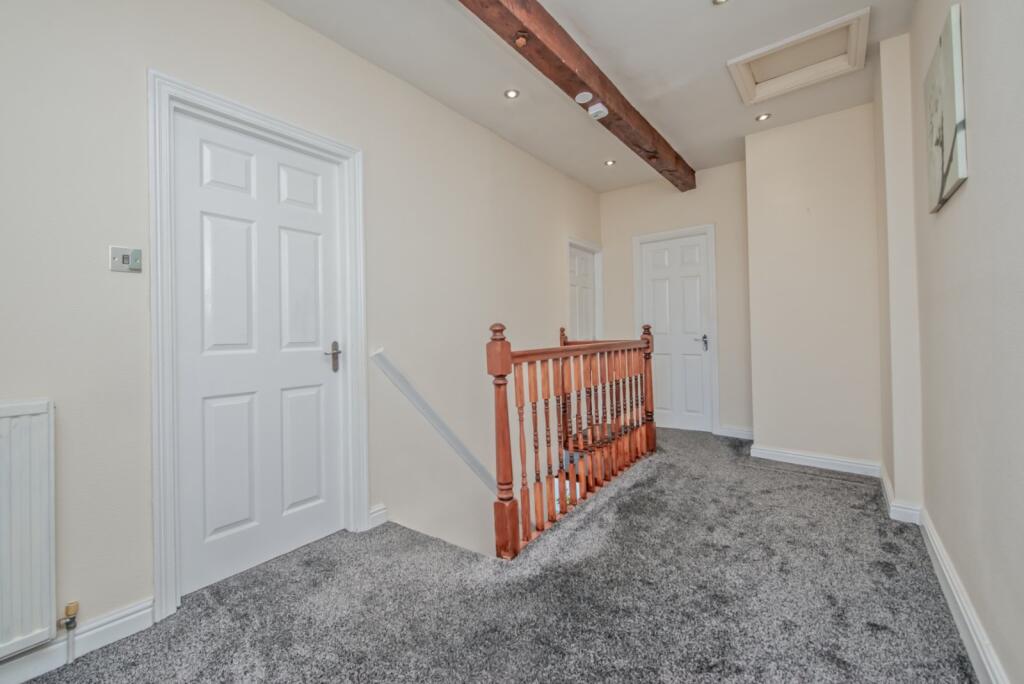 Additional image 11 of Oxford Road, Gomersal, Cleckheaton, West Yorkshire, BD19