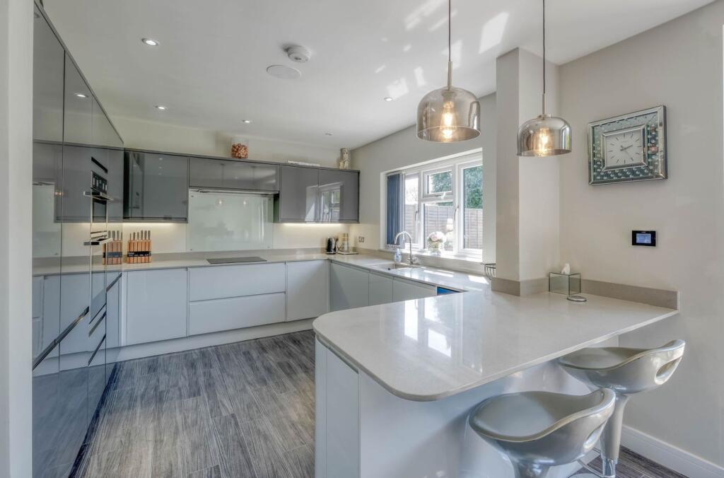 Additional image 20 of Green Slade Crescent, Marlbrook, B60