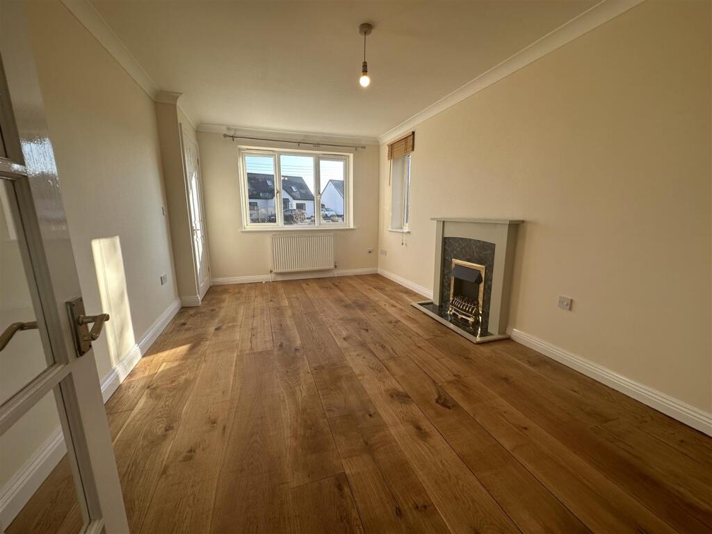 Additional image 4 of Myrtle Close, Meare, Glastonbury