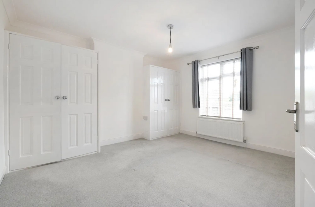 Additional image 13 of New Road, Studley, B80