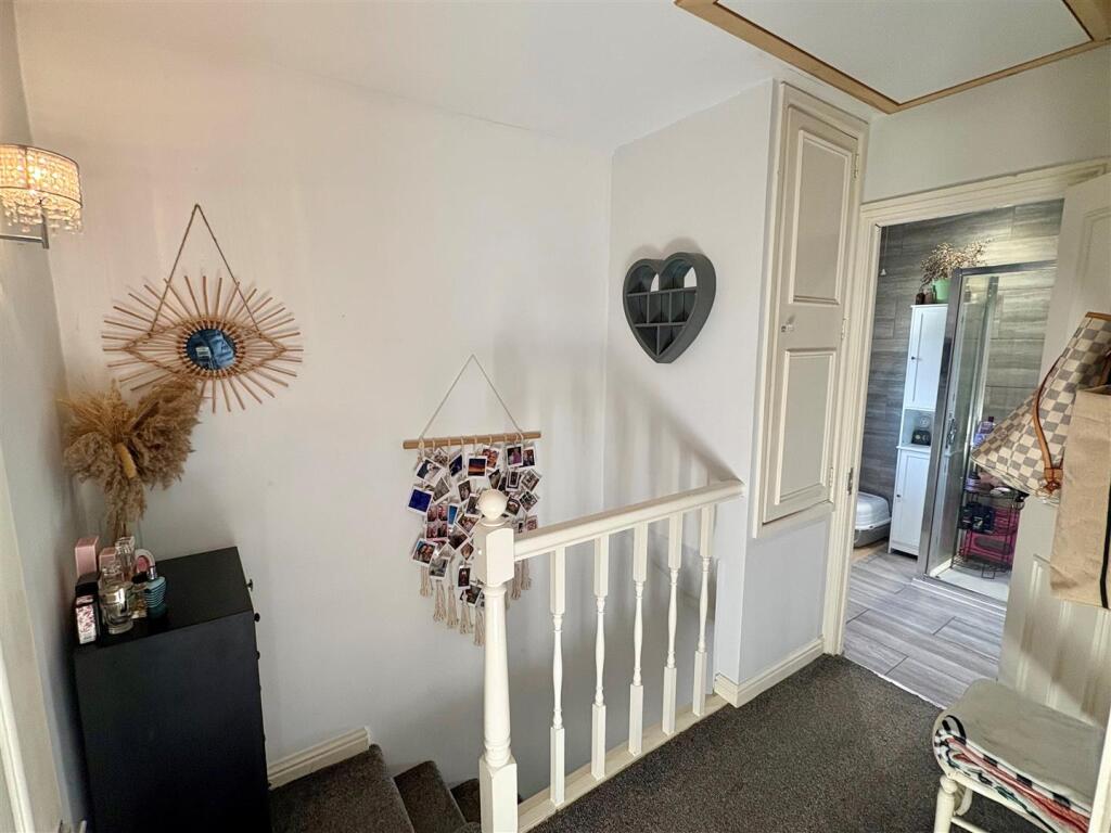 Additional image 7 of Upper Lane, Gomersal, Cleckheaton